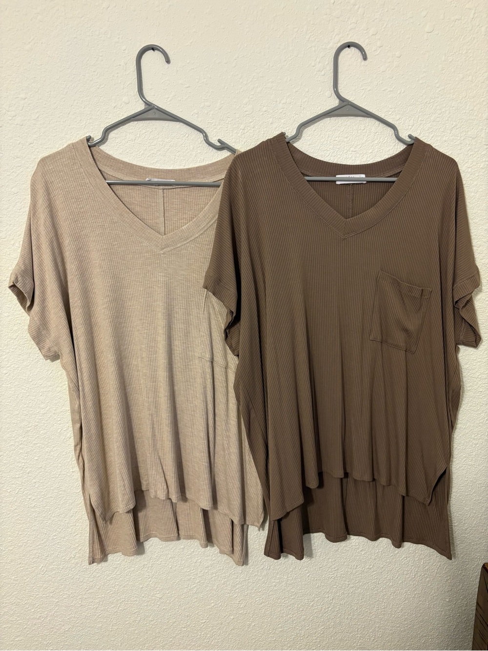 🔴3/$10- Shop Talulah set of 2 oversized ribbed tops